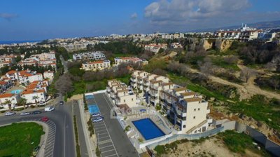 Apartment For Sale  in  Kato Paphos - Universal