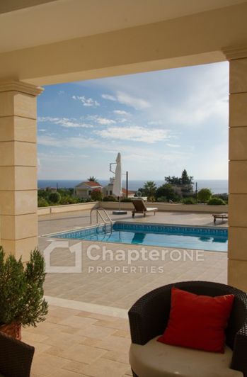 Image No.12-Villa de 8 chambres à vendre à Peyia