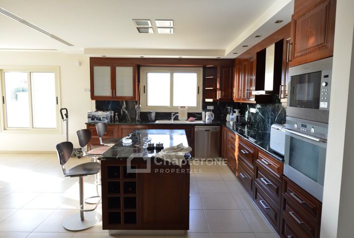 Image No.8-Villa de 8 chambres à vendre à Peyia