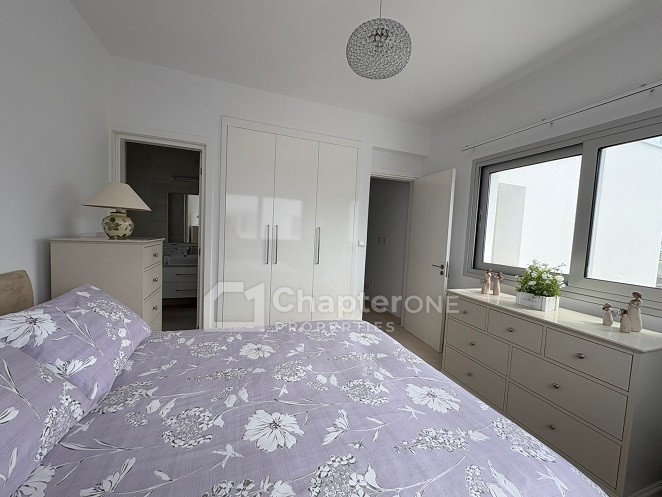 Image No.20-7 Bed Villa for sale