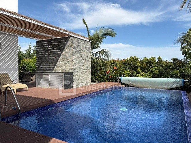 Image No.5-7 Bed Villa for sale