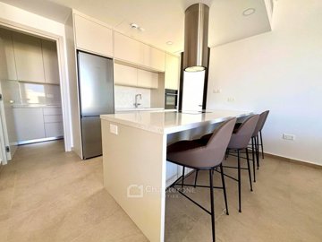 Detached Villa For Sale  in  Chlorakas
