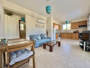 Ground Floor Apartment For Sale  in  Kato Paphos - Universal