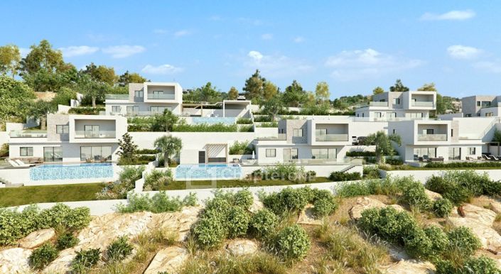 Image No.1-3 Bed Villa for sale