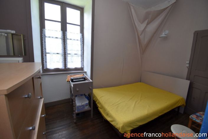 Image No.8-2 Bed House for sale