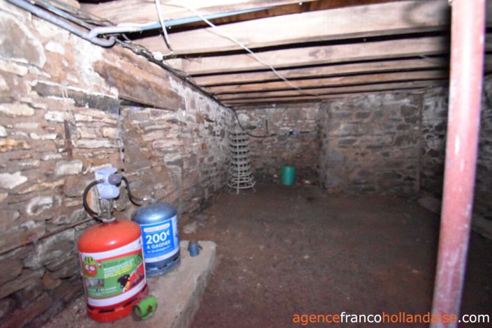 Image No.17-2 Bed House for sale