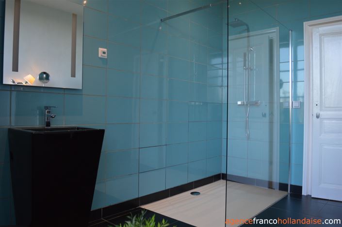 Image No.22-4 Bed Property for sale