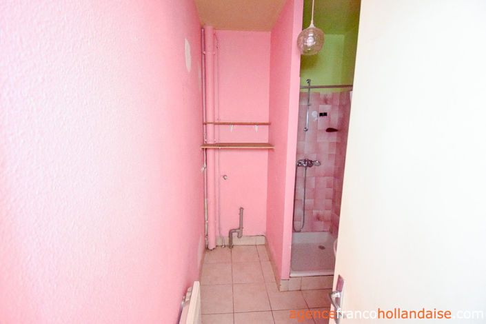 Image No.28-6 Bed House for sale