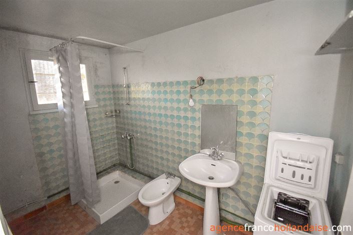 Image No.27-3 Bed House for sale
