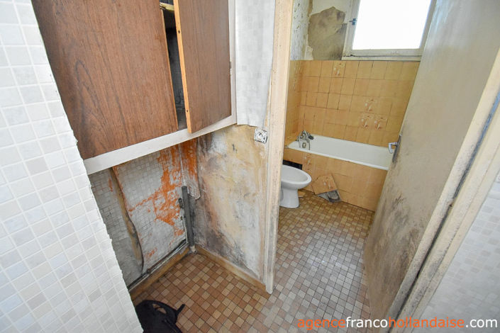 Image No.9-3 Bed House for sale