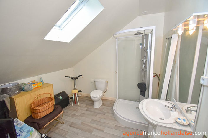 Image No.12-4 Bed House for sale