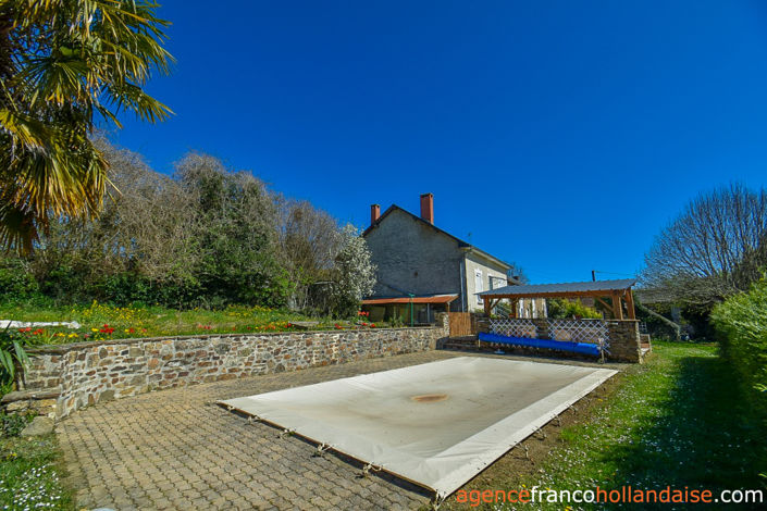 Image No.18-4 Bed House for sale