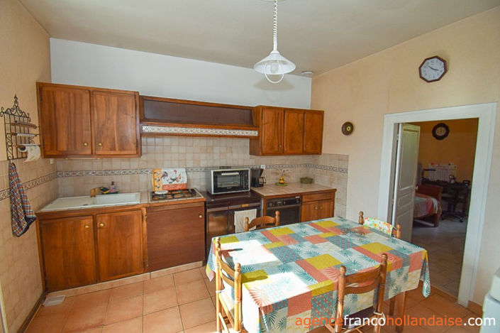 Image No.4-4 Bed House for sale