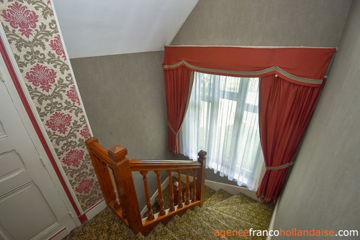 Image No.21-5 Bed House for sale