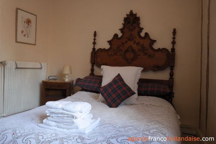 Image No.14-5 Bed House for sale