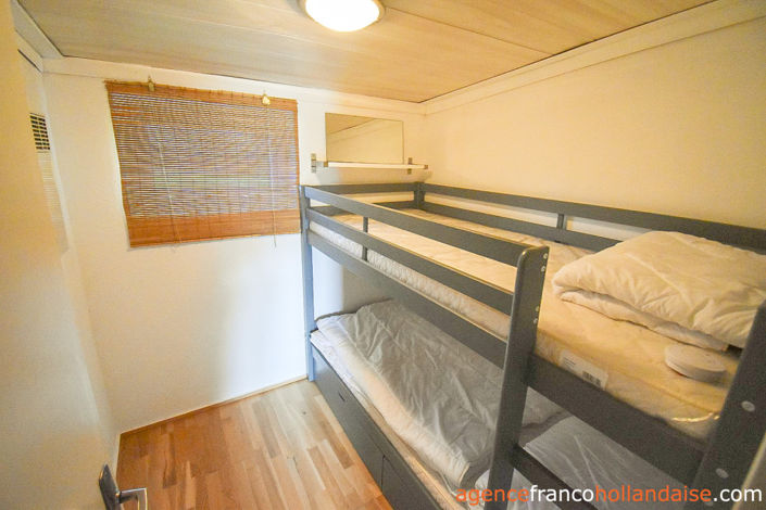 Image No.17-3 Bed House for sale