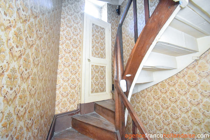 Image No.13-1 Bed House for sale