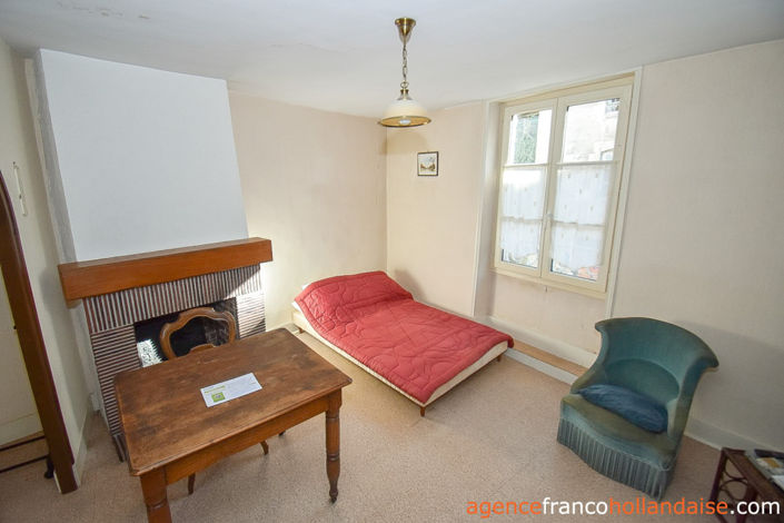 Image No.8-1 Bed House for sale