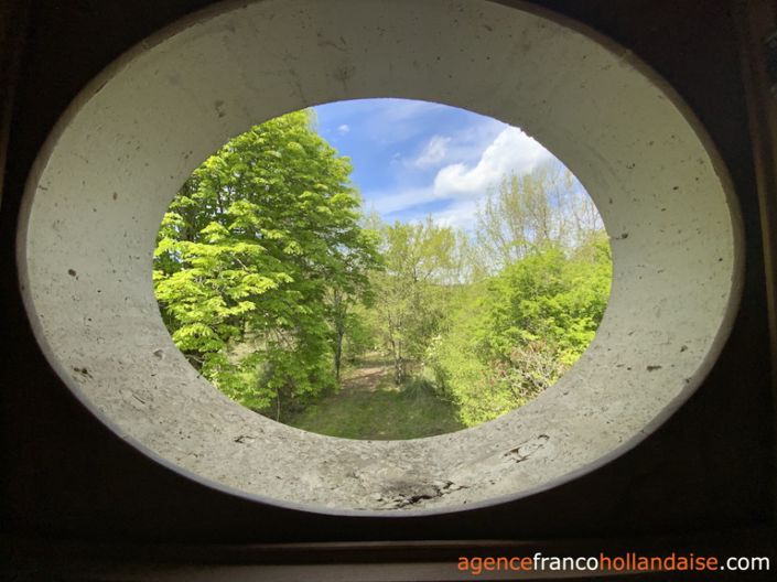 Image No.15-15 Bed House for sale