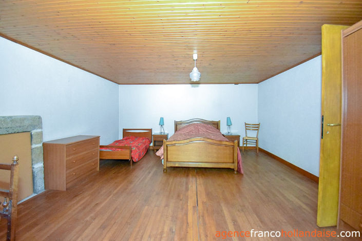 Image No.15-4 Bed House for sale