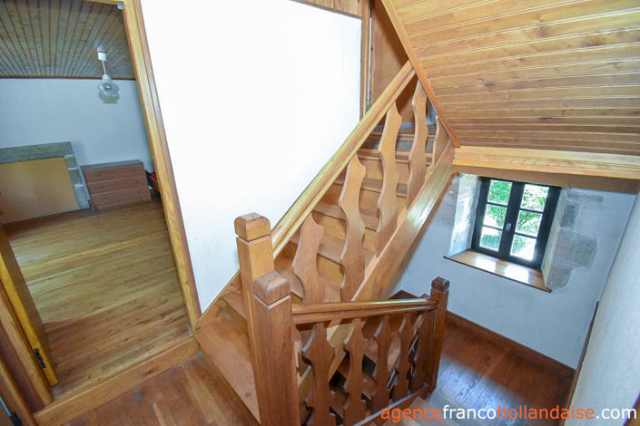 Image No.19-4 Bed House for sale