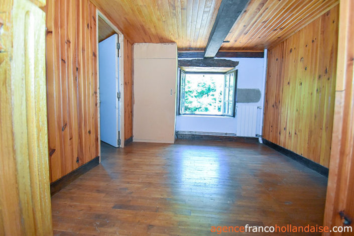 Image No.22-4 Bed House for sale