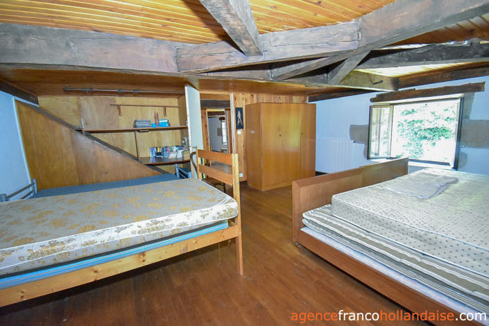 Image No.24-4 Bed House for sale