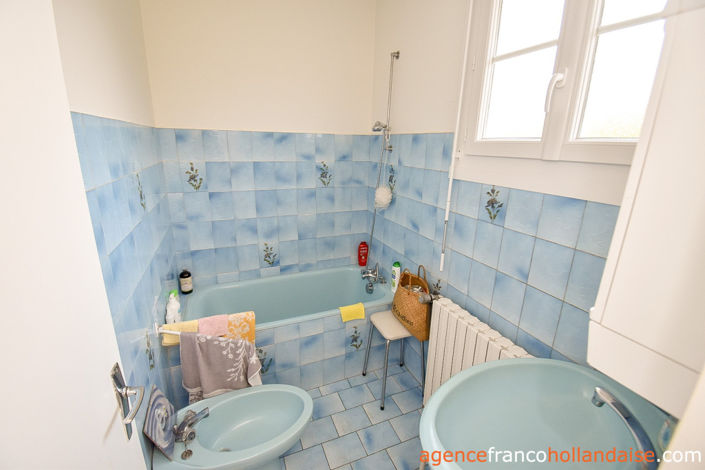 Image No.10-2 Bed House for sale