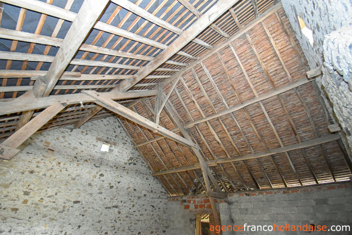 Image No.23-2 Bed House for sale