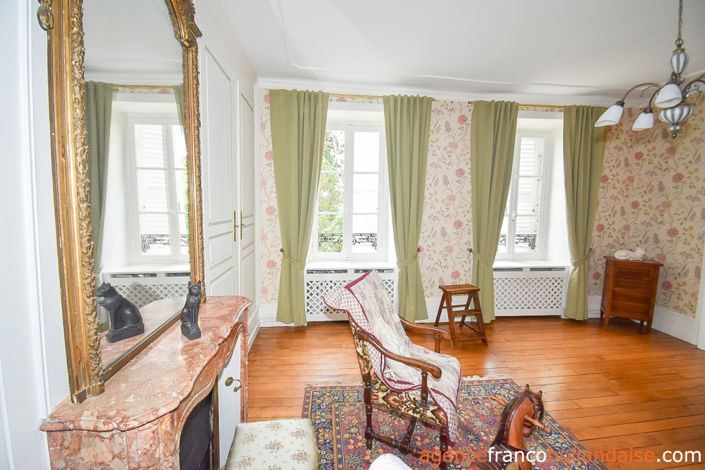 Image No.21-8 Bed House for sale