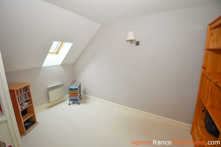 Image No.38-8 Bed House for sale