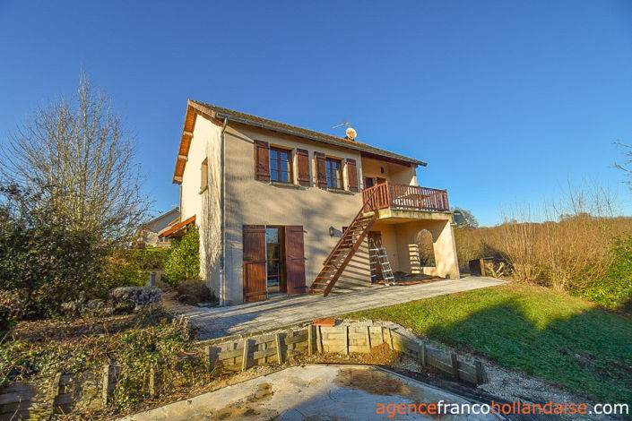 Image No.1-3 Bed House for sale