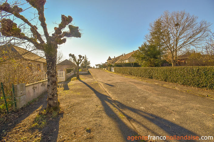 Image No.32-3 Bed House for sale