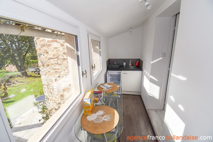 Image No.32-8 Bed Commercial for sale