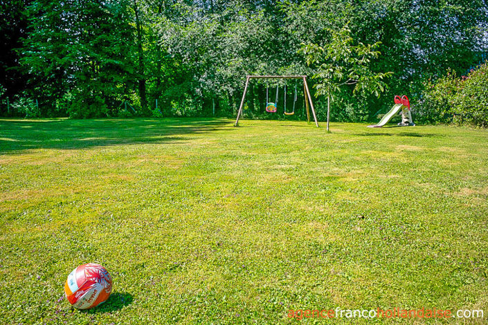 Image No.48-8 Bed Commercial for sale