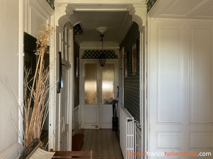 Image No.12-5 Bed House for sale