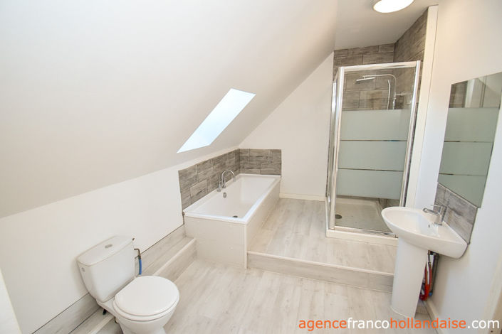 Image No.16-4 Bed House for sale