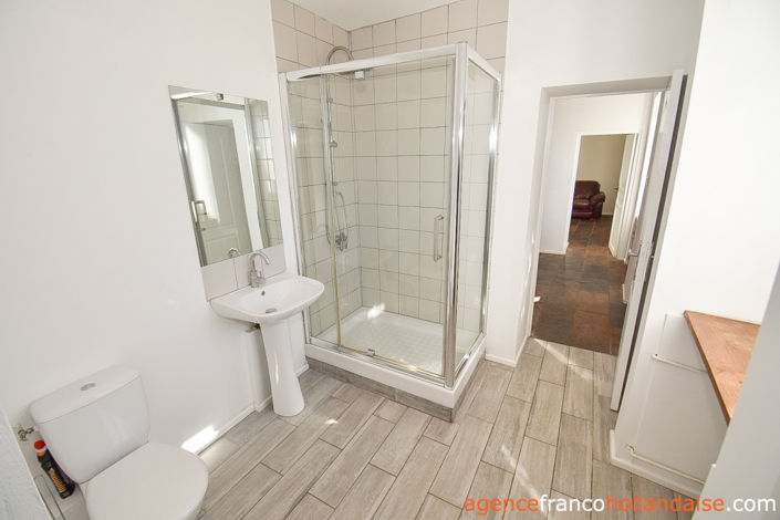 Image No.26-4 Bed House for sale