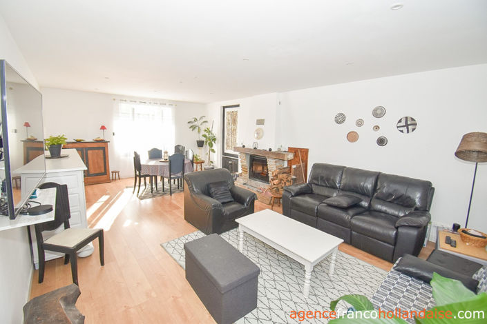 Image No.6-3 Bed House for sale