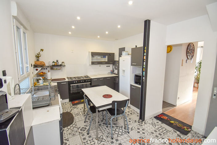 Image No.9-3 Bed House for sale