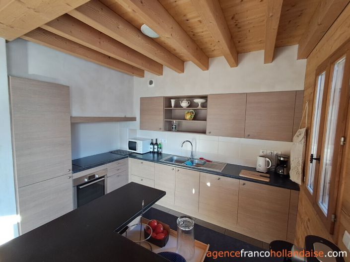 Image No.14-5 Bed House for sale