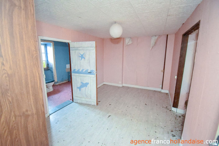 Image No.9-4 Bed House for sale