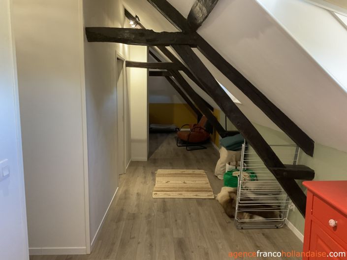 Image No.21-3 Bed House for sale