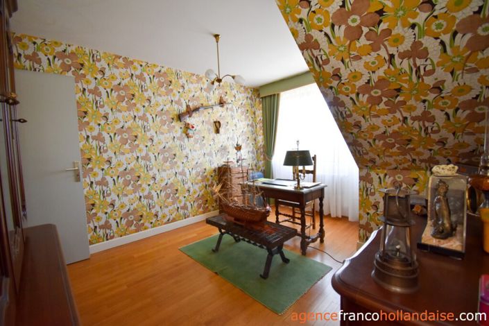 Image No.19-4 Bed House for sale