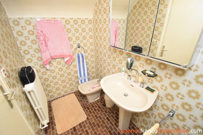 Image No.22-4 Bed House for sale