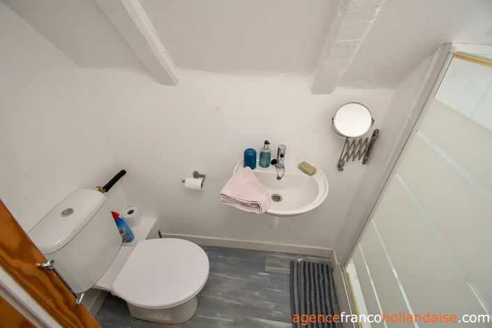 Image No.10-3 Bed House for sale