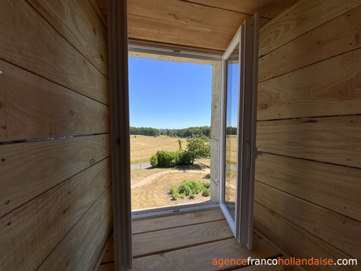 Image No.24-15 Bed House for sale