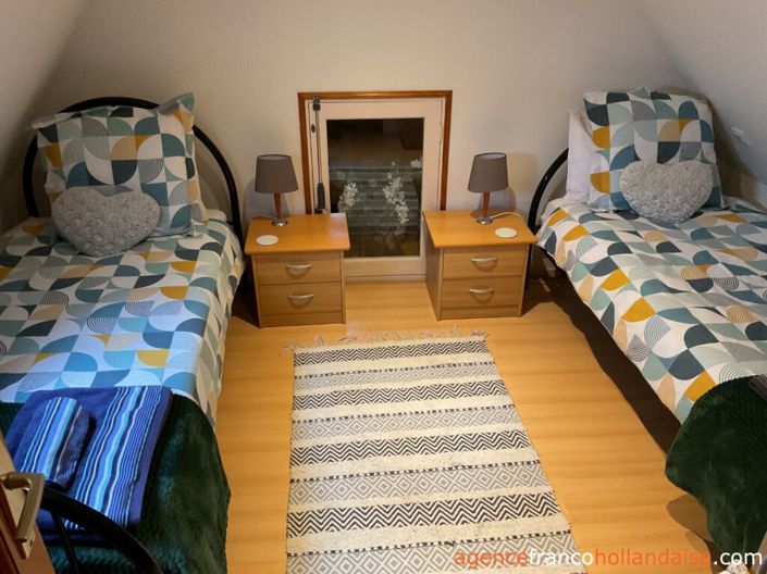 Image No.32-6 Bed House for sale