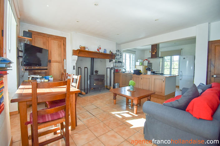 Image No.3-3 Bed House for sale