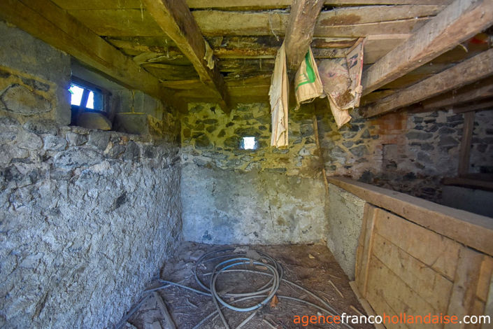 Image No.37-House for sale